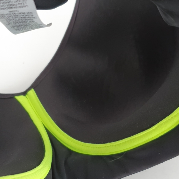 Nike Black Dri-Fit Sports Bra - Picture 6 of 7